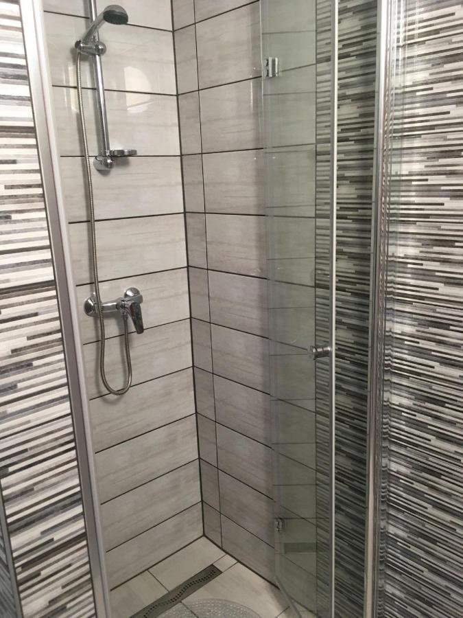 Gizella Haz Apartment Keszthely Luaran gambar